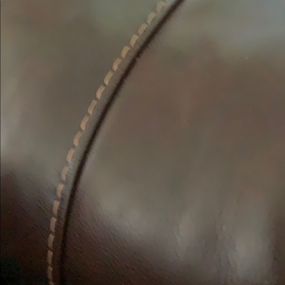 Meet your Posher, Jessica - Picture 1 of 1